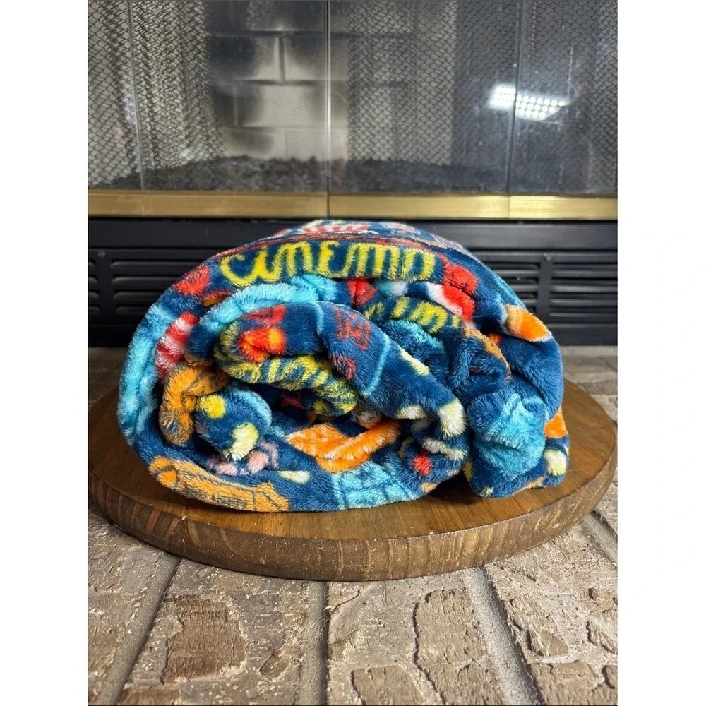 The Big One Movie Night Oversized Plush Throw Blanket 5x6' Pop Art GIFT NEW